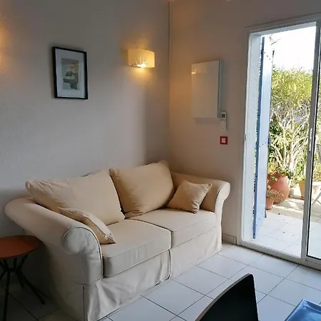 Le Jardin De Constance Aigues-Mortes